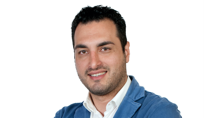 Image default