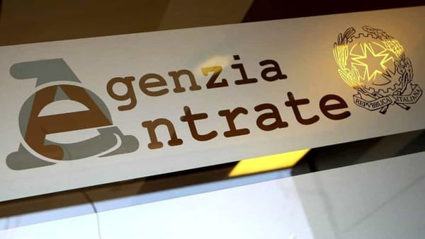 Image default